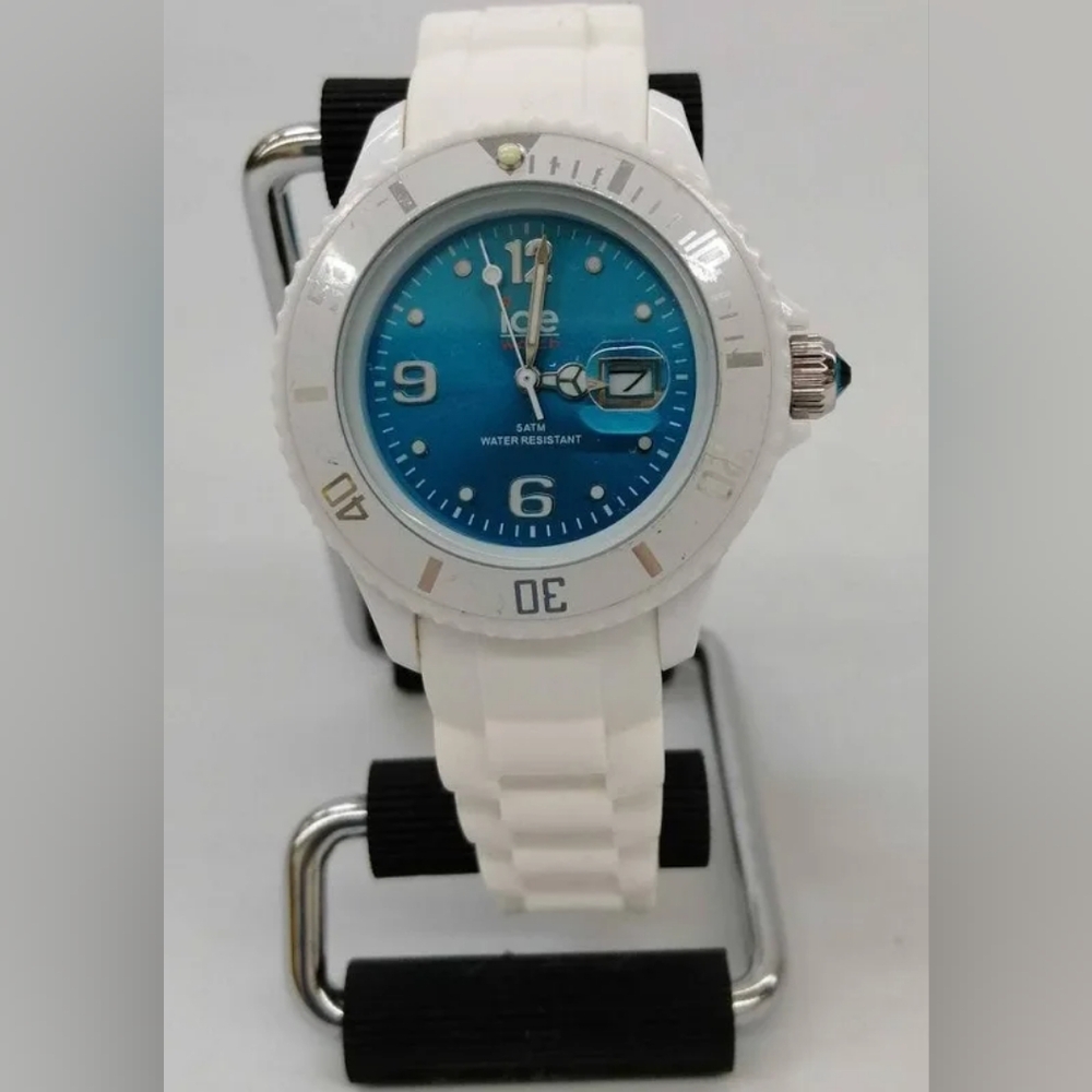 Icewatch White Blue Quartz Watch